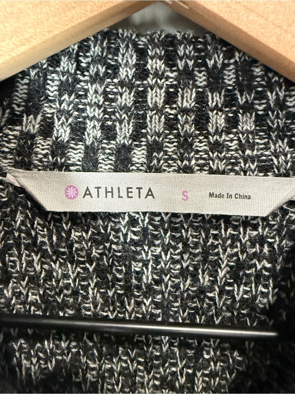 Athleta Pinewood Sweater Dress Sz Small - Picture 4 of 5